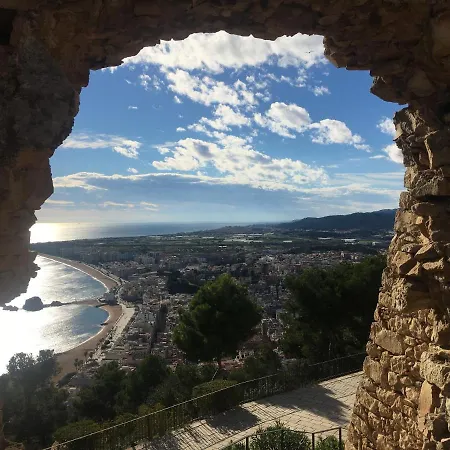 Comfortable Beach With Charming Sea View Blanes